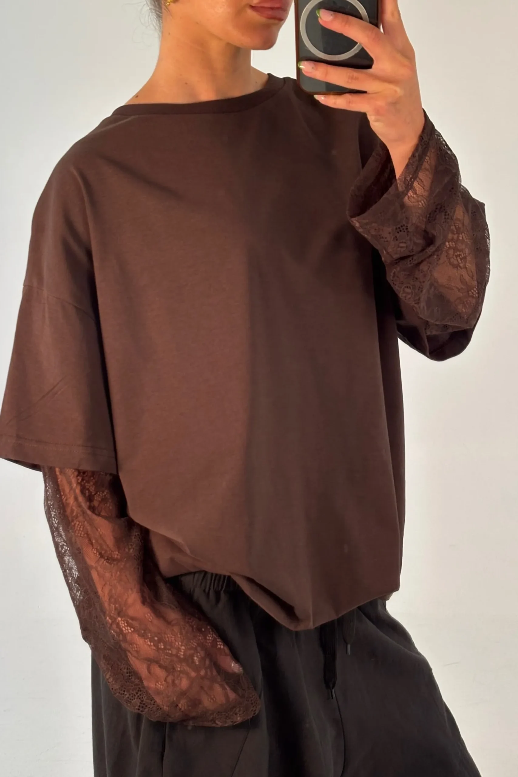 Amanda Lace Tee Dark Chocolate