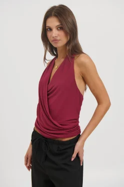 Caitlyn Top Wine