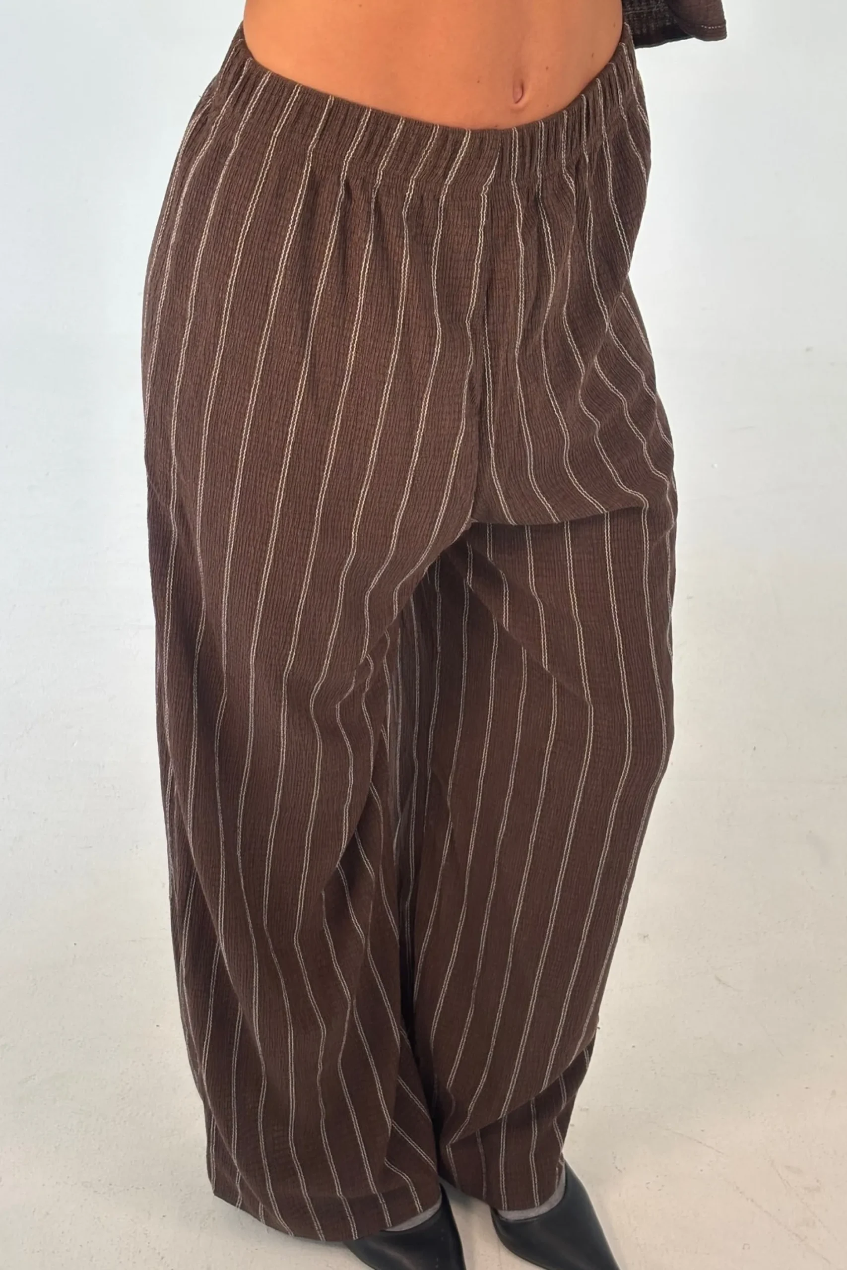 Elise Pant Chocolate