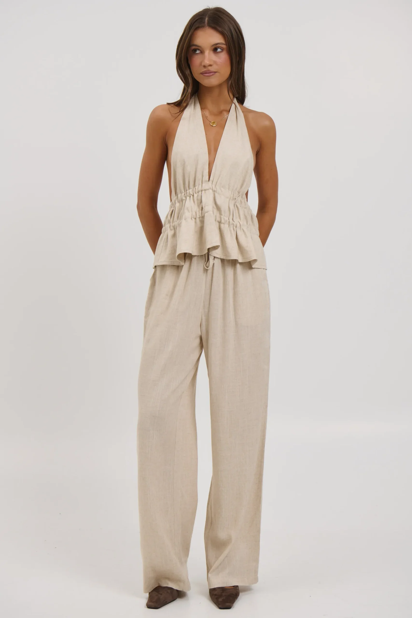 Leesa Top Sand