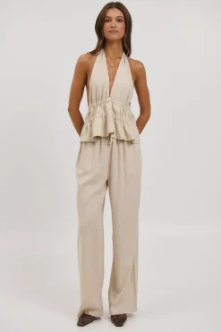 Leesa Top Sand