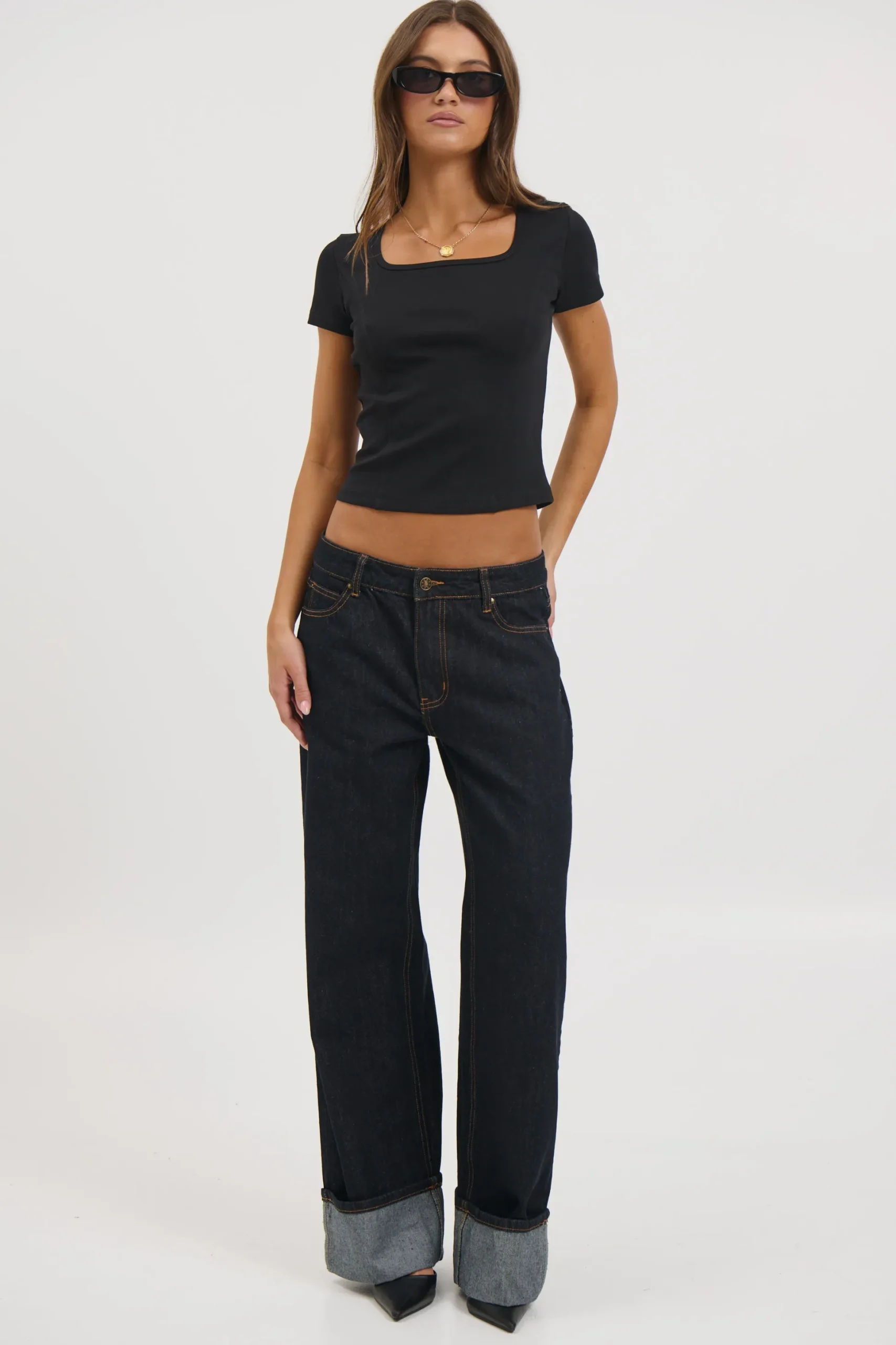 Myra Tee Black