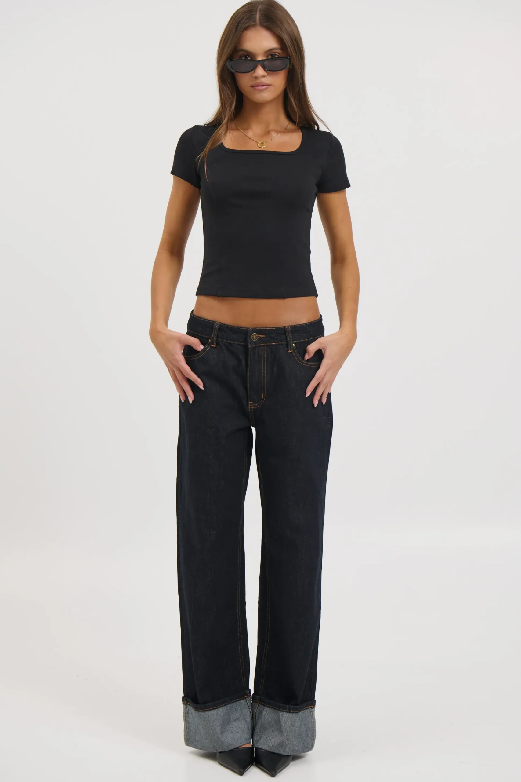 Myra Tee Black