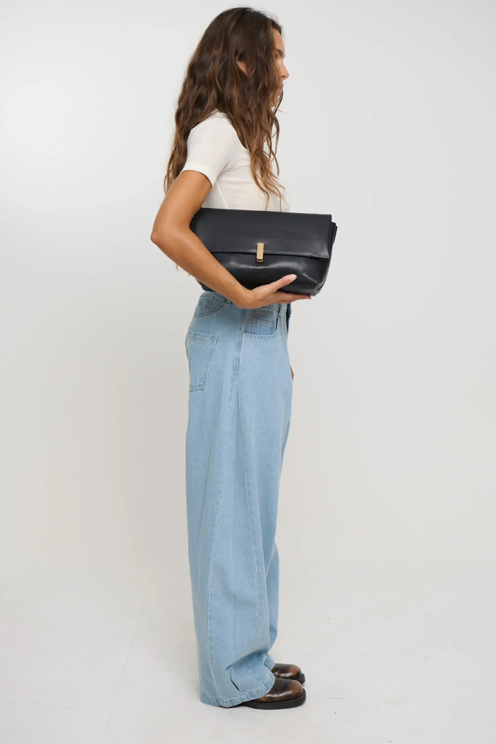 Novie Clutch Black