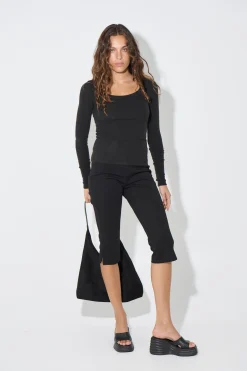 Olive Capri Black