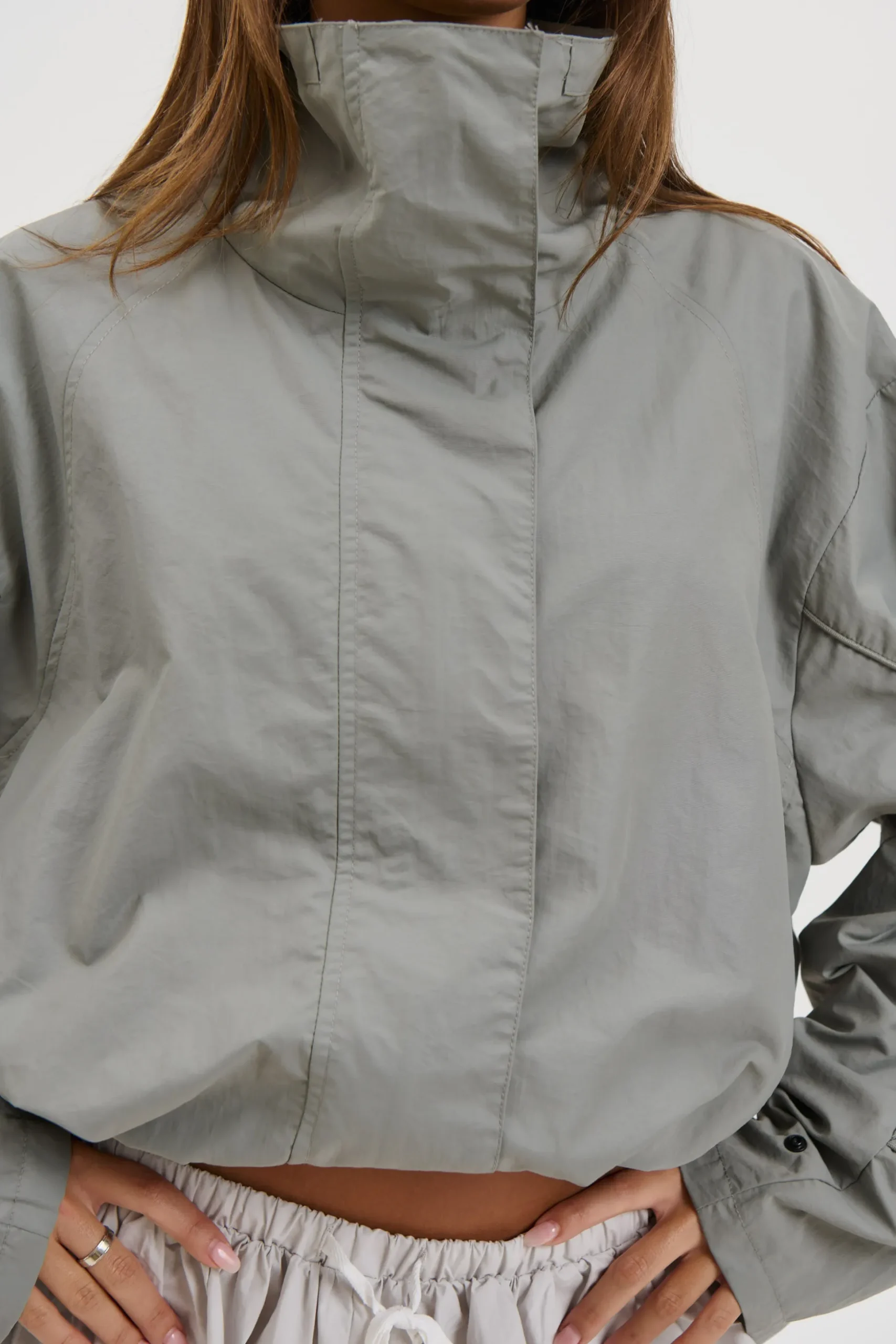 Shoreline Windbreaker Silver