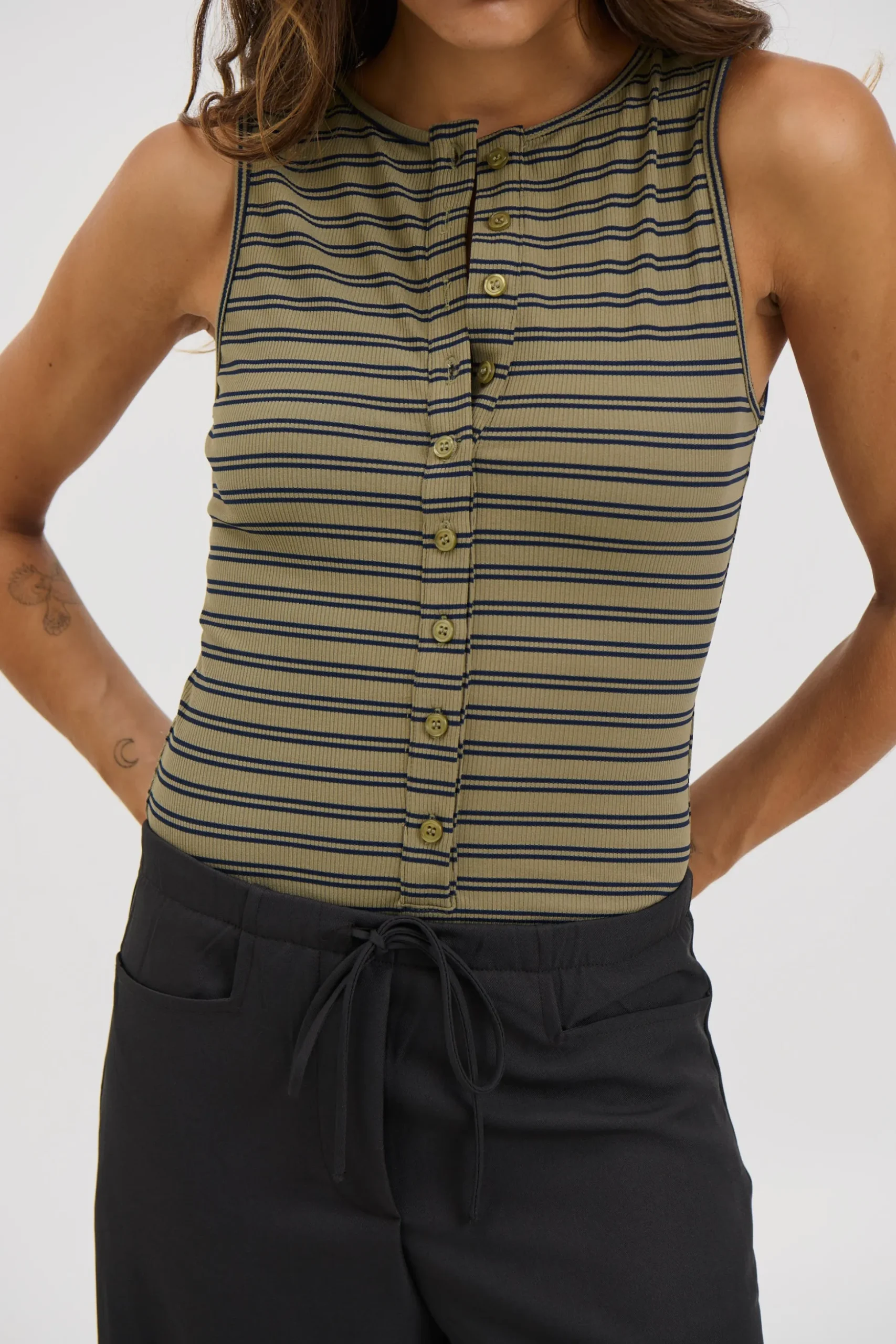 Trae Bodysuit Khaki